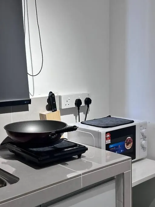 Hakuna Matata Apartment Urban Suites Jelutong Μαλαισία